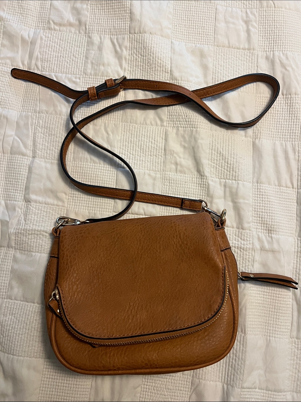 Women's Tan Leather-Look Crossbody Bag with Adjustable Strap